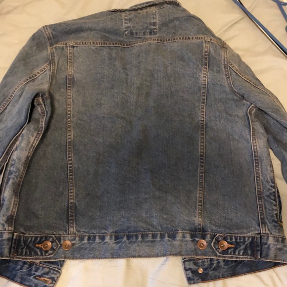 Urban Outfitters jean jacket - Picture 5 of 6